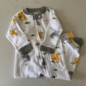 NEW Burt’s Bees Footed Pajamas